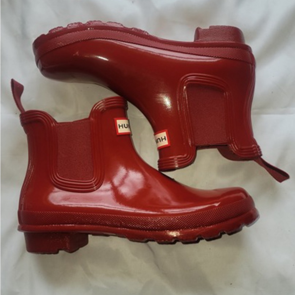 Hunter Red Chelsea Rain Boots - Women's